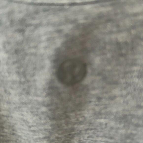 Lululemon tank - Picture 4 of 5